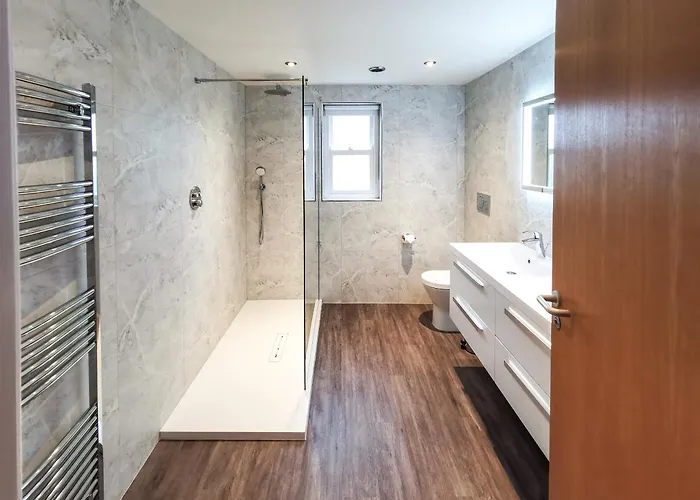 Nyaraló Paddock House *